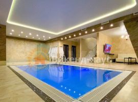 Коттедж 380 м² на участке 10 сот. - Рабочая. Новосибирск - фото 1