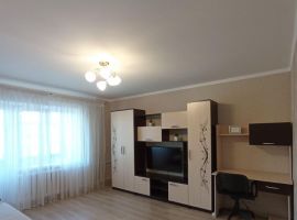 2-к кв. Волгоградская область, Волгоград просп. Имени В.И. Ленина, 68 (45.0 м²) - . Волгоград - фото 1
