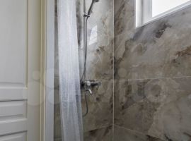 Дом 55 м² на участке 3 га - . Новопетровское - фото 16