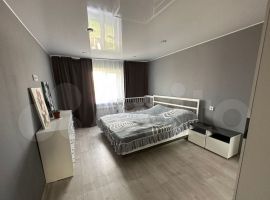 Коттедж 100 м² на участке 7 сот. - Мира. Петухово - фото 2