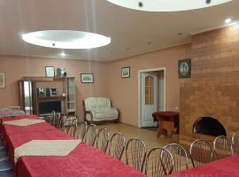 Дом в Омская область, Омск ул. 9-я Любинская, 98 (300 м²) - . Омск - фото 4