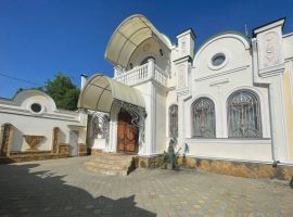 Дом в Ставропольский край, Кисловодск ул. Чернышевского, 33 (700 м²) - . Кисловодск - фото 35