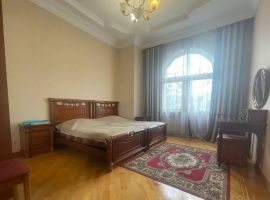 Дом в Ставропольский край, Кисловодск ул. Чернышевского, 33 (700 м²) - . Кисловодск - фото 8