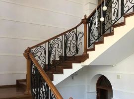 Дом в Краснодарский край, Геленджик Ейская ул., 4 (500 м²) - Конноармейская. Геленджик - фото 1