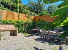 Дом в Краснодарский край, Сочи Белореченский пер., 13А (300 м²) - . Сочи - фото 1
