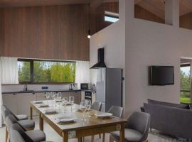 Дом в Тверская область, Конаково Пригородная ул., 70 (200 м²) - . Конаково - фото 1