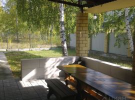 Дом в Свердловская область, Екатеринбург Семь Ключей жилрайон, ул. Волжская, 68 (290 м²) - Приволжская. Екатеринбург - фото 1