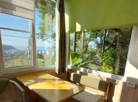 Дом в Краснодарский край, Туапсе Зенитная ул., 31 (35 м²) - . Туапсе - фото 1
