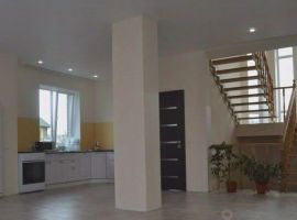 Дом в Волгоградская область, Волгоград Серебряная ул., 1 (240 м²) - . Волгоград - фото 4