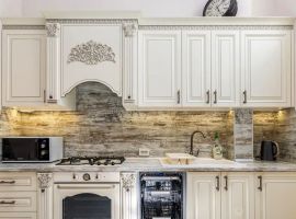 Дом в Ставропольский край, Пятигорск ул. Карла Маркса, 9 (110 м²) - Карла Маркса (ГСК N 708 тер.). Пятигорск - фото 14