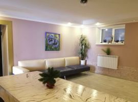 Дом в Оренбургская область, Оренбург Техническая ул., 7/2 (180 м²) - . Оренбург - фото 0