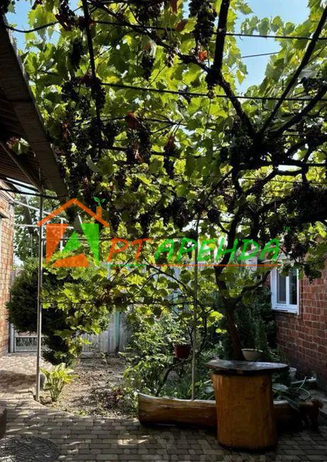 Ейск. Дом в Краснодарский край, Ейск ул. Кирова, 78 (14 м²), Кирова (ГСК N 740 тер.), д. 78 - фото 0