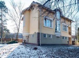Дом в Московская область, Мытищи пер. 4-й Ярославский, 8 (380 м²) - . Мытищи - фото 1