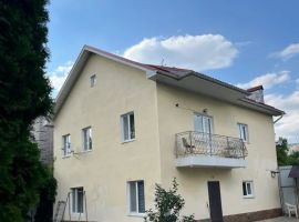 Дом в Ставропольский край, Кисловодск 1-й Солнечный проезд, 14 (200 м²) - . Кисловодск - фото 1