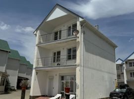 Дом в Краснодарский край, Геленджик ул. Набережная, 7 (150 м²) - Набережная (Орлов Овраг тер.). Геленджик - фото 1