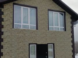 Дом в Камчатский край, Петропавловск-Камчатский Октябрьская ул., 3 (185 м²) - . Петропавловск-Камчатский - фото 1