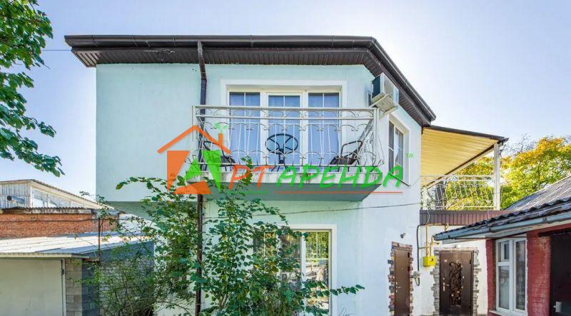 Пятигорск. Дом в Ставропольский край, Пятигорск просп. Кирова, 77 (55 м²), Кирова (ГСК N 740 тер.), д. 77 - фото 0