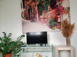 Дом в Волгоградская область, Волгоград ул. Обороны Одессы, 5 (50 м²) - . Волгоград - фото 1