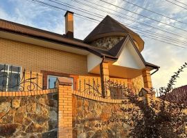 Дом в Алтайский край, Белокуриха Сиреневый пер., 3 (200 м²) - Сиреневый. Белокуриха - фото 2