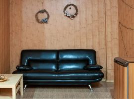 Дом в Ростовская область, Гуково ул. Кирова, 11А (158 м²) - Кирова (ГСК N 740 тер.). Гуково - фото 1