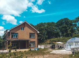 Дом в Приморский край, Артем Бардина-Хуторская ул., 93 (200 м²) - . Артем - фото 1