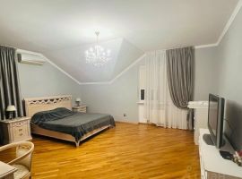 Дом в Краснодарский край, Краснодар ул. Астраханская, 22 (420 м²) - Астраханская. Краснодар - фото 2
