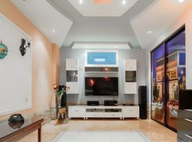Дом в Ростовская область, Ростов-на-Дону Печенежская ул., 35/5 (260 м²) - . Ростов-на-Дону - фото 3