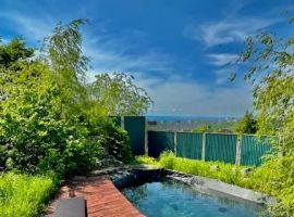 Дом в Приморский край, Владивосток Верхняя ул., 7 (241 м²) - Верхняя дорога. Владивосток - фото 1