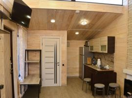 Дом в Камчатский край, Елизово пер. 9-й Лыжный, 1 (25 м²) - . Елизово - фото 1