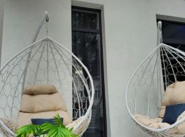 Дом в Краснодарский край, Сочи Центральный мкр, ул. Островского, 27/1 (55 м²) - Островского. Сочи - фото 2