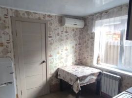 Дом в Краснодарский край, Ейск Октябрьская ул., 92 (40 м²) - . Ейск - фото 3