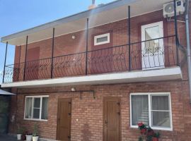 Дом в Краснодарский край, Геленджик Кубанская ул., 12А (45 м²) - . Геленджик - фото 1