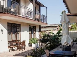 Дом в Краснодарский край, Сочи Аше мкр, ул. Репина, 3/3 (40 м²) - Репина. Сочи - фото 1