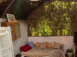 Дом в Ростовская область, Таганрог ул. Энгельса, 63 (50 м²) - Энгельса. Таганрог - фото 1