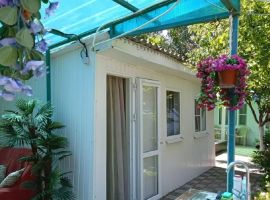 Дом в Ростовская область, Таганрог туп. Рыболовецкий, 7 (12 м²) - . Таганрог - фото 0