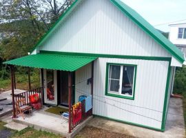 Дом в Краснодарский край, Туапсе Харьковская ул., 17 (42 м²) - . Туапсе - фото 0
