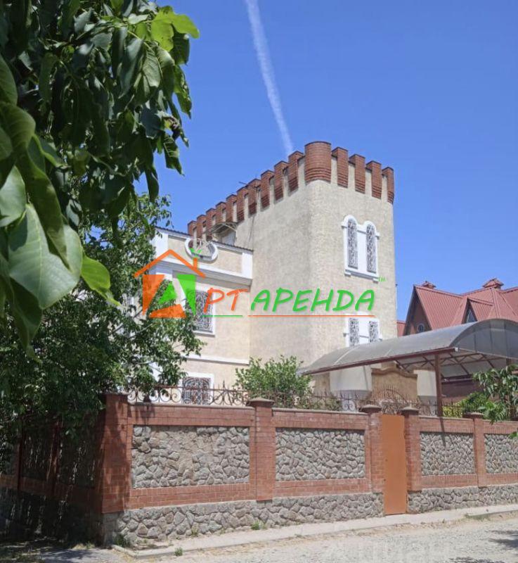 Краснодар. Дом в Краснодарский край, Краснодар Хлопчато-бумажный Комбинат мкр, ул. Таганрогская (600 м²), , д. ул. Таганрогская - фото 1