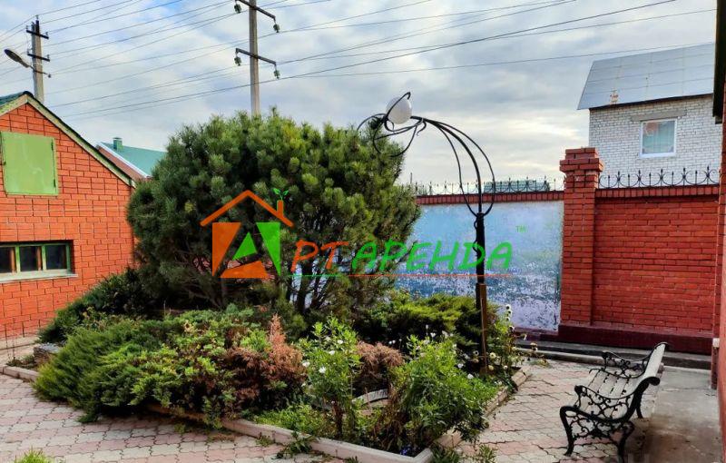 Барнаул. Дом в Алтайский край, Барнаул Сапфирная ул., 19 (500 м²), , д. 19 - фото 3