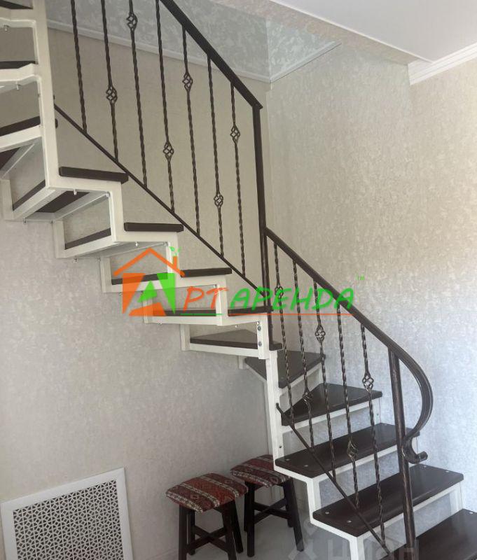 Кисловодск. Дом в Ставропольский край, Кисловодск Солнечный пер., 14 (90 м²), ГСК Солнечный, д. 14 - фото 1