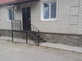 Дом в Саратовская область, Пугачев ул. Ермощенко, 146 (80 м²) - . Пугачев - фото 0
