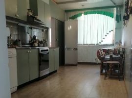 Дом в Челябинская область, Златоуст Белый Ключ кв-л, 10 (200 м²) - . Златоуст - фото 3