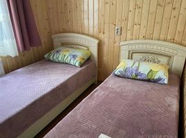 Дом в Краснодарский край, Сочи Адлер жилрайон, ул. Карла Маркса, 17А (45 м²) - Карла Маркса (ГСК N 708 тер.). Сочи - фото 2
