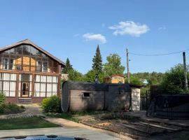 Дом в Красноярский край, Красноярск ул. Елены Стасовой, 54Г/117 (200 м²) - . Красноярск - фото 0