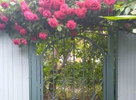 Дом в Краснодарский край, Туапсе ул. Володарского, 4 (30 м²) - . Туапсе - фото 1