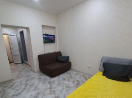 Дом в Краснодарский край, Ейск ул. Коммунаров, 20 (25 м²) - Красных Коммунаров. Ейск - фото 1