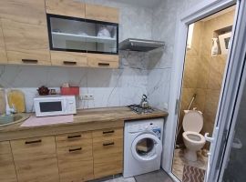 Дом в Краснодарский край, Ейск ул. Коммунаров, 20 (25 м²) - Красных Коммунаров. Ейск - фото 3