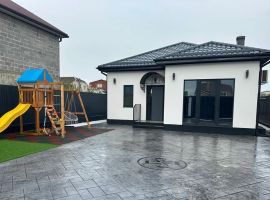 Дом в Краснодарский край, Анапа Алексеевка мкр, ул. Абрикосовая, 32 (80 м²) - Абрикосовая. Анапа - фото 2