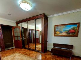 Дом в Новосибирская область, Новосибирск ул. Александра Невского, 30 (300 м²) - . Новосибирск - фото 3