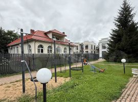 4-к. коттедж, 400 м² - .  - фото 0