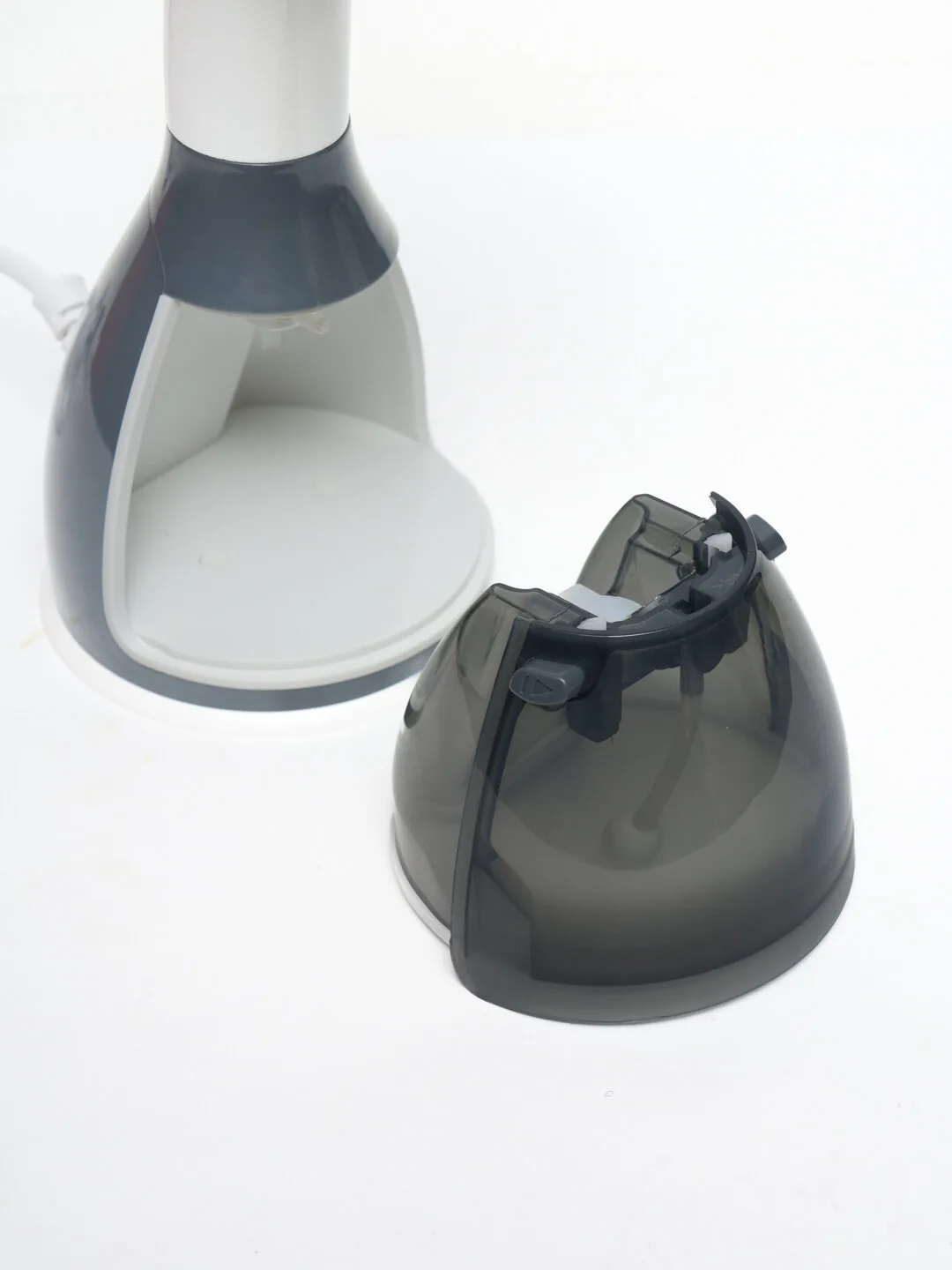 Qo'l bug'li dazmoli Sonifer SF-9126, 1500 W